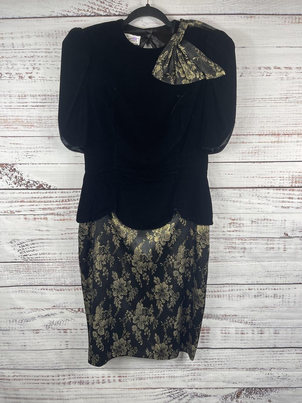 Vintage Scott McClintock Dress Womens 12 Black Gold Velvet Floral Sheath 80s USA